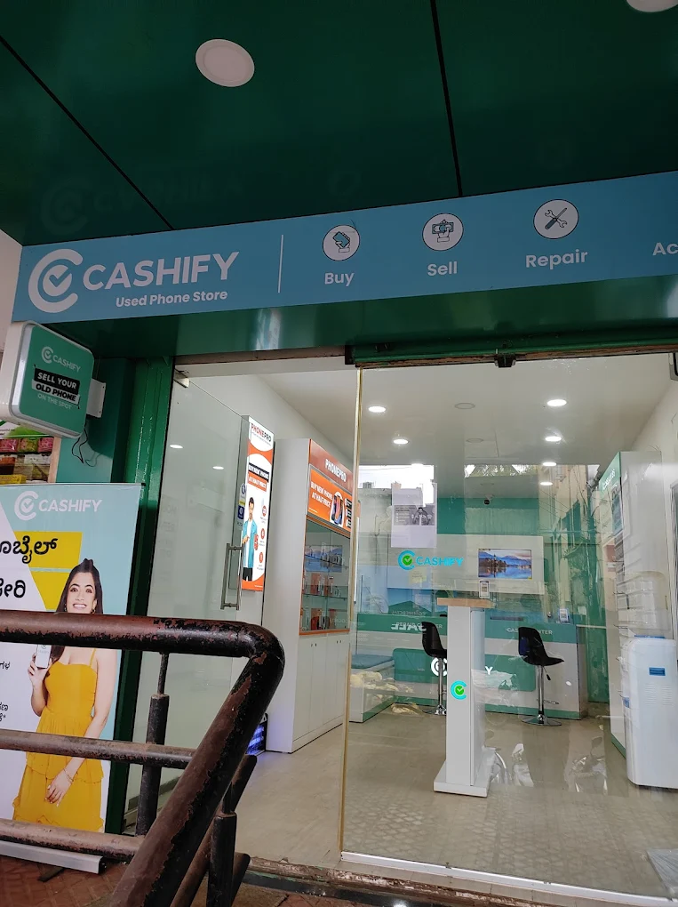 Cashify Mobile Phone Shop in Belagavi