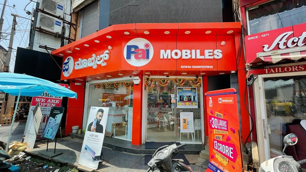 Pai Mobiles Mobile Shop in Belagavi