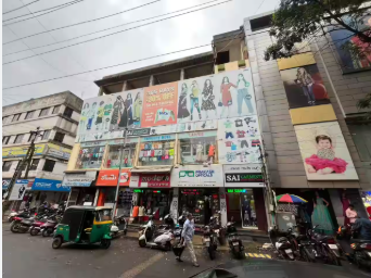Kirloskar Road Market in Belagavi