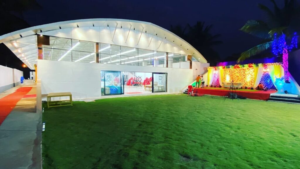 PRESTIGE LAWNS & BANQUET HALL